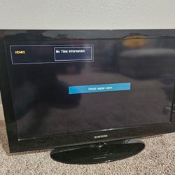 32" Samsung TV 