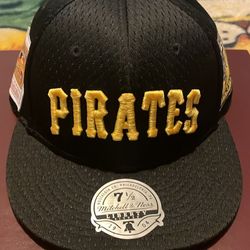 Pittsburgh Pirates Hat
