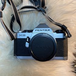 Vintage Pentax MG 35mm Camera (PARTS OR REPAIR) 