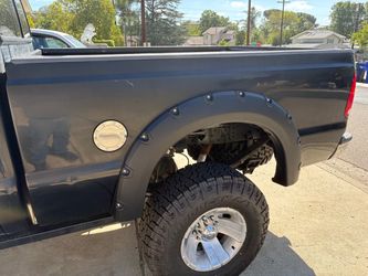 Ford 2000 f250  truck bed