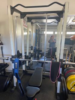 Heavy duty white steel squat rack