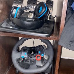 Steering wheel set up for PS4