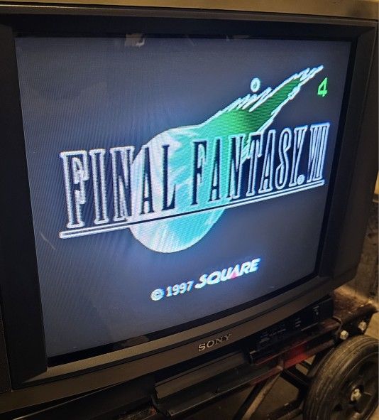 SONY TRITON CRT TV 20'