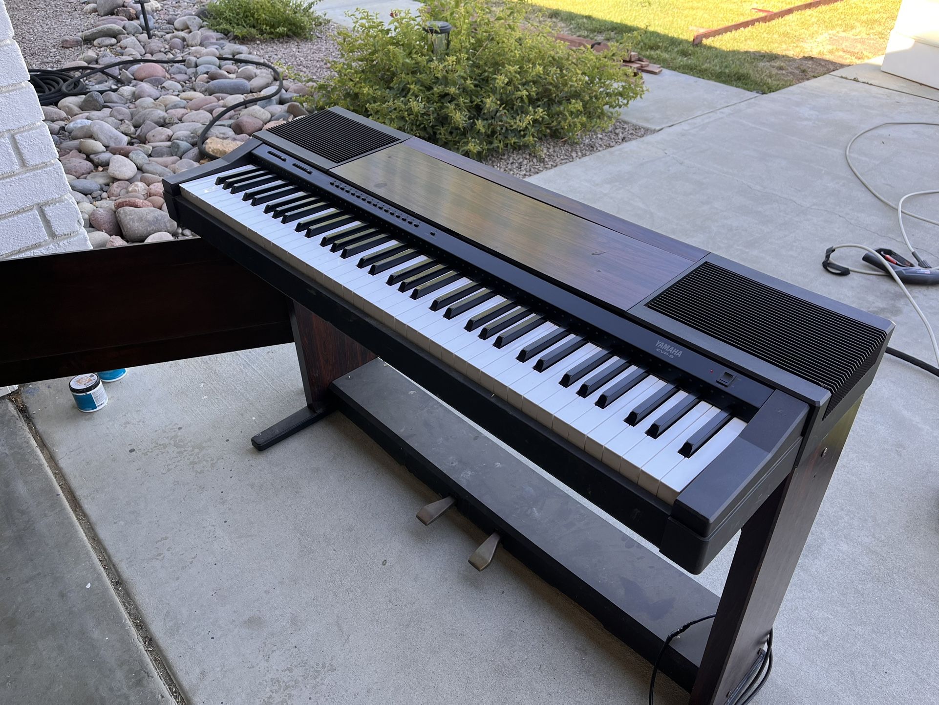 Yamaha Piano