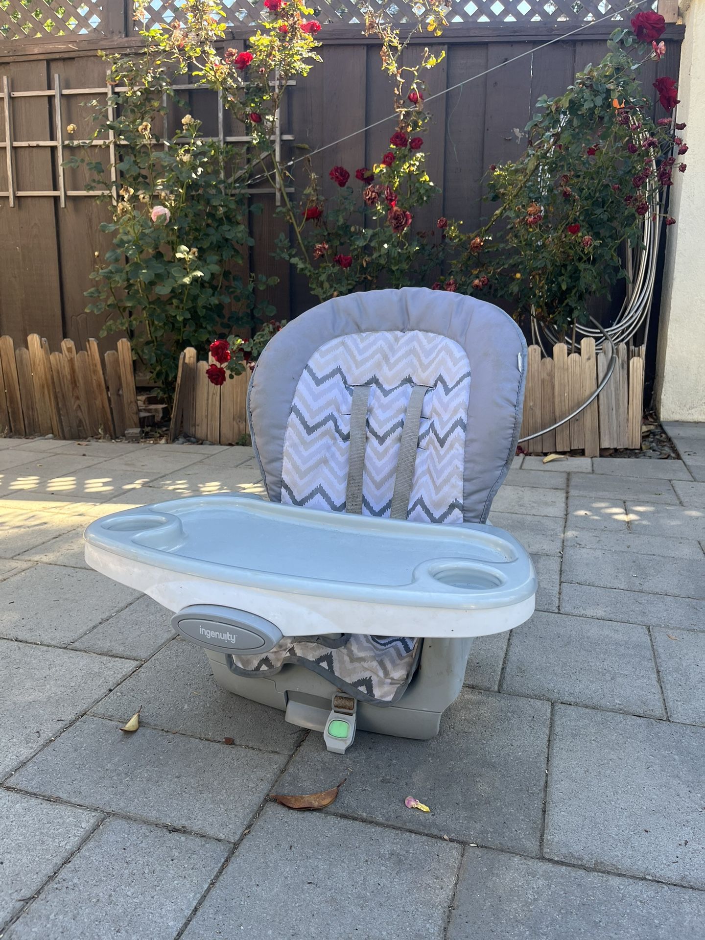 booster dinning seat