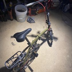 Citizen 6-speed 16’ foldable bike 