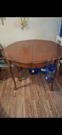 Vintage 1950s DREXEL mahogany  dinning table and chairs