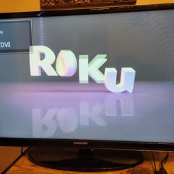 Samsung 30 inch Smart TV with Roku 