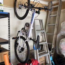 “Folding “ 21 spd mountain bike.