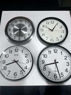 Clocks- lot of 4