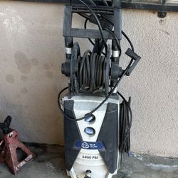 Pressure Washer!!