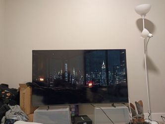 Samsung 65" gaming TV with all the bells