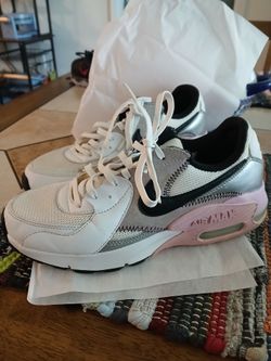 Nike Air Max 8.5