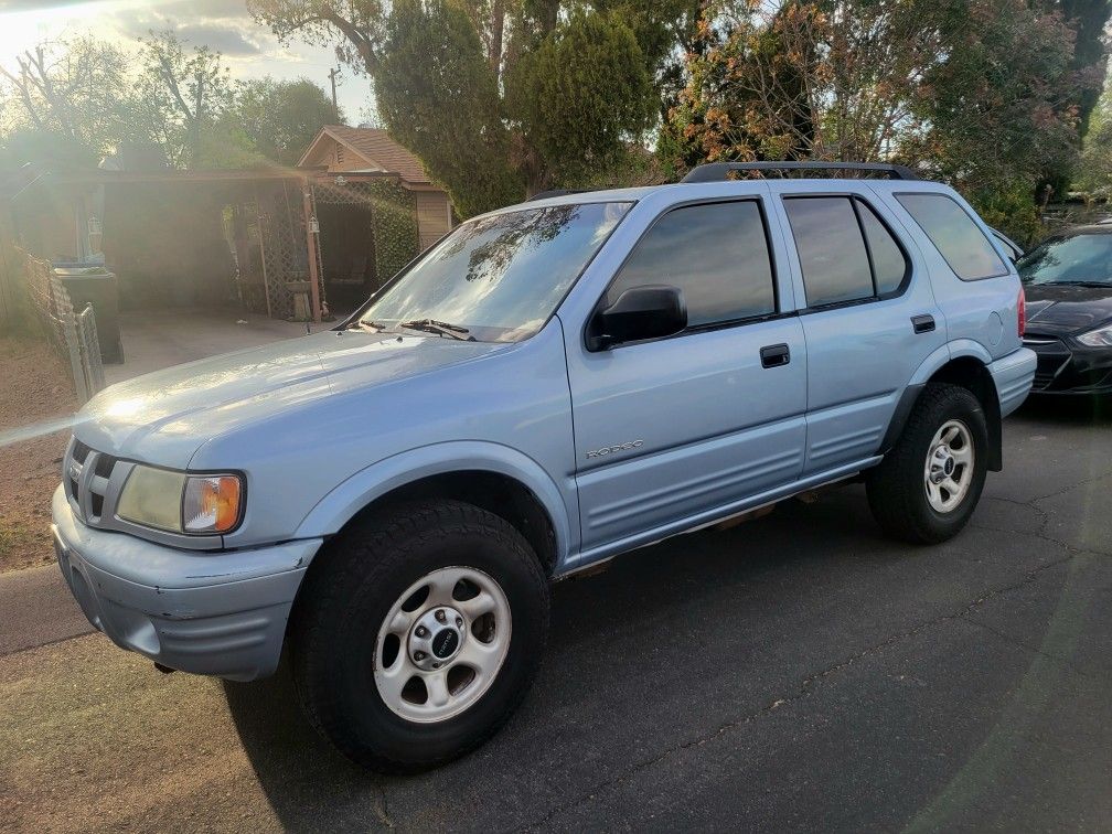 2003 Isuzu Rodeo