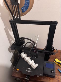 Ender 3 3D Printer with CR touch and v4.2.7 silent motherboard upgrade