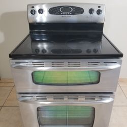 Maytag Electric Stove 5 Burner And Conventional Double oven 