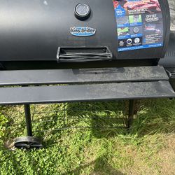 King Griller  3018  30 In W Black Barrel With Side Box 
