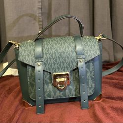 Michael Kors Manhattan Medium Leather Bag