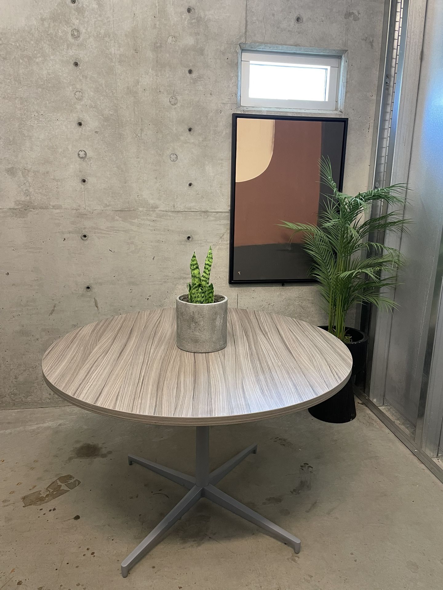 GREY COASTER DINING TABLE (DELIVERY AVAILABLE) 