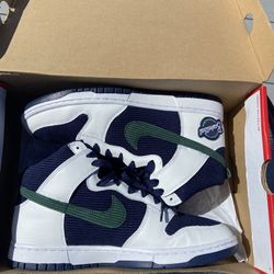 ‘Sport Specialties’ Dunk High