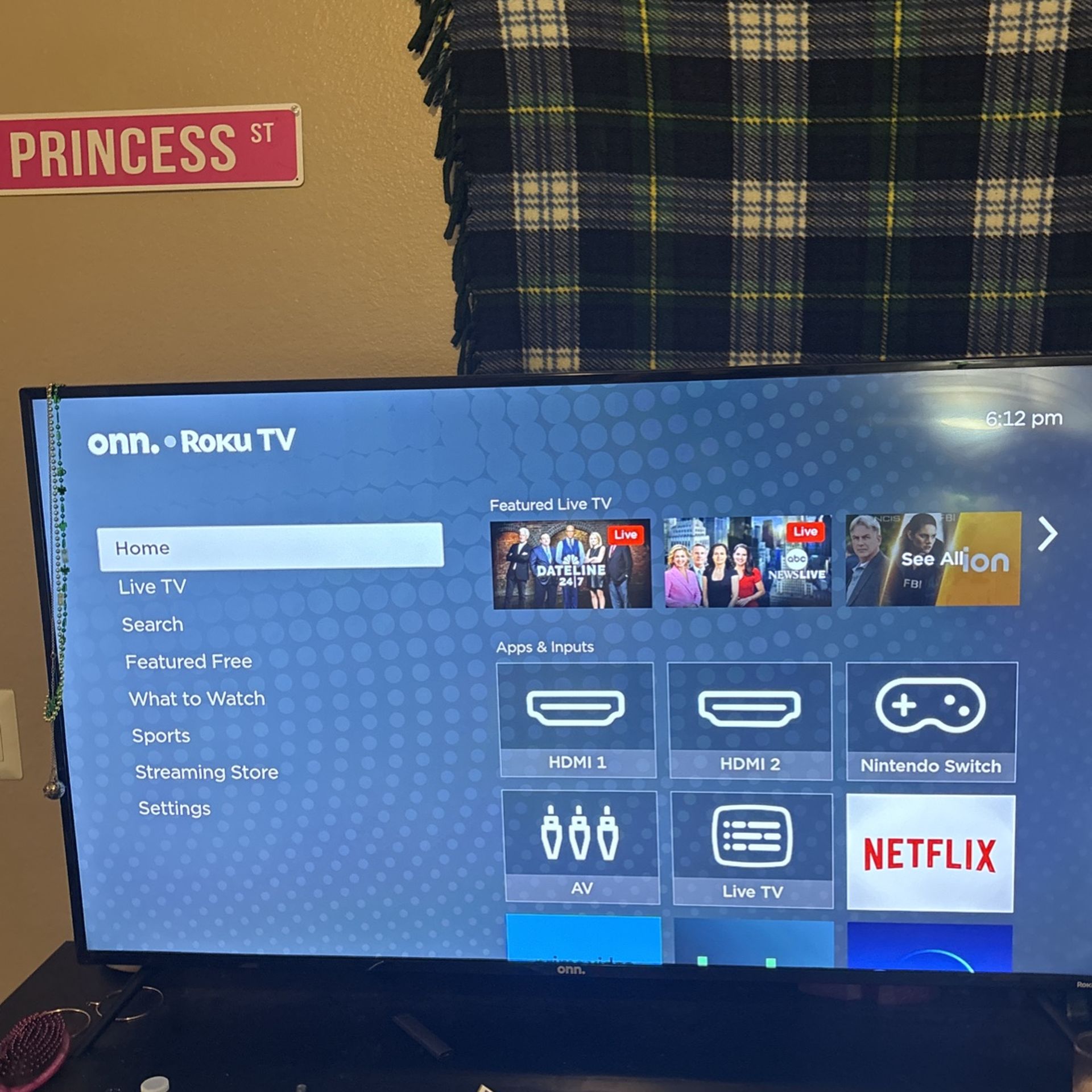 50 Inch Roku Smart TV 