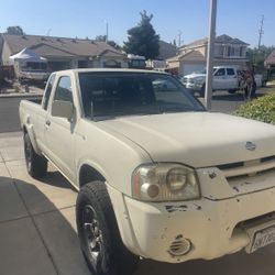 Nissan frontier xe v6 