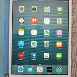 Ipad Mini Rarely Used. Works Great