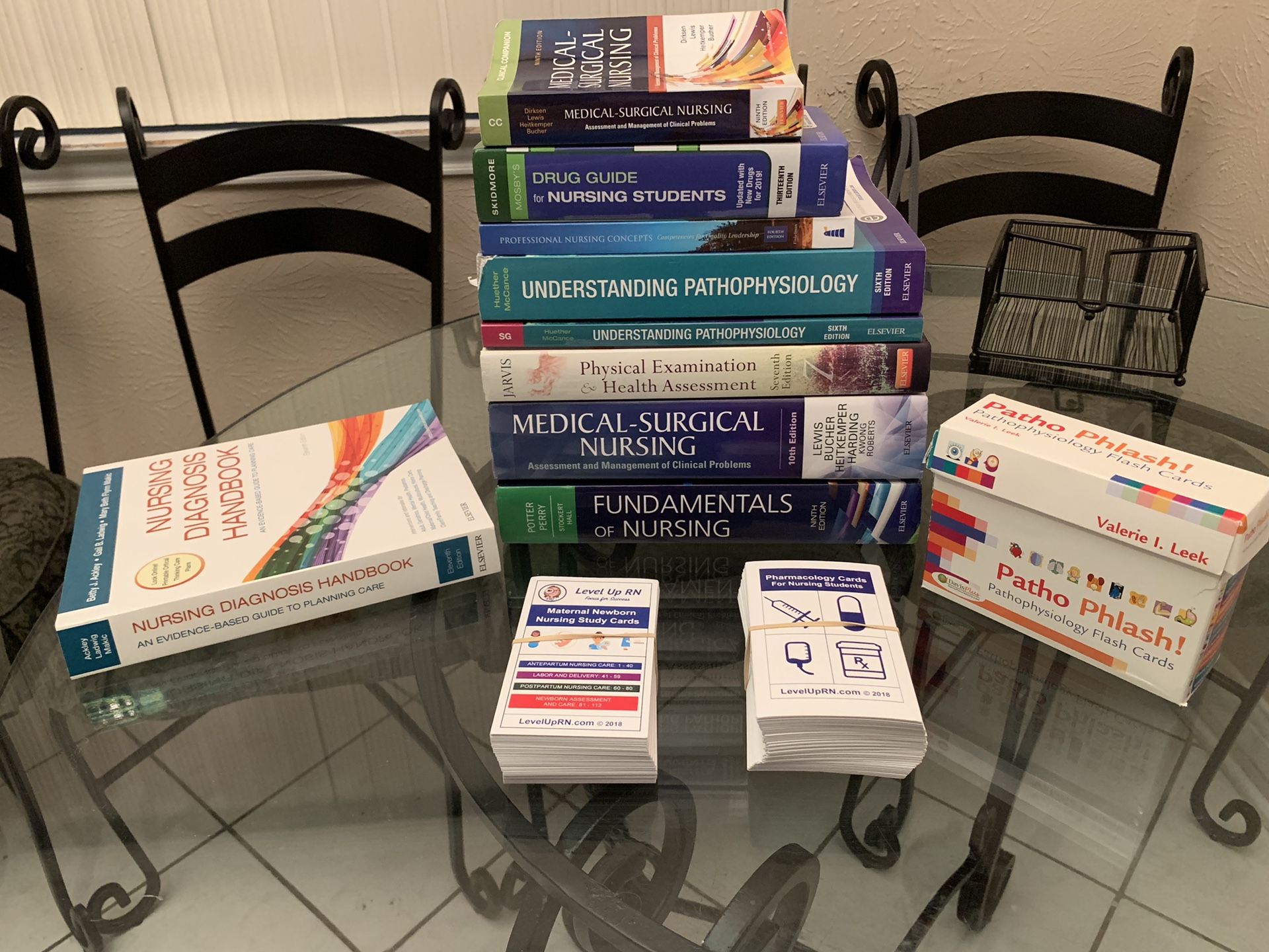 Nursing Books and Pharmacology Flash Cards Cathy Parkes Kathy Parks for Sale in San Antonio, TX