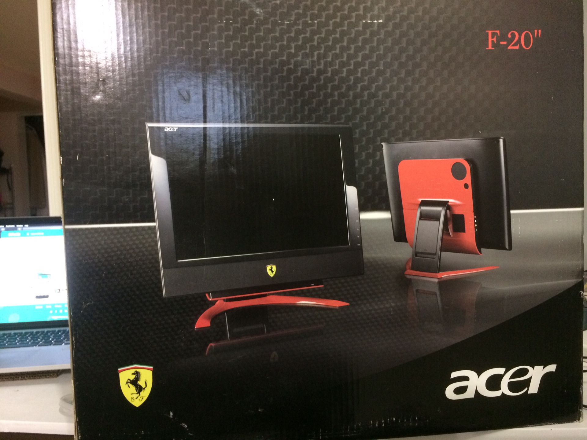 Acer Ferrari F20” lcd monitor