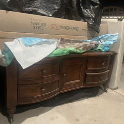 Solid wooden Coffee Table 
