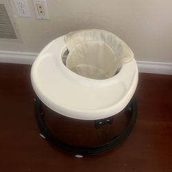 Baby Walker OBO 8-18m