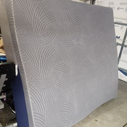 New mattress cal king memory cooling foam.