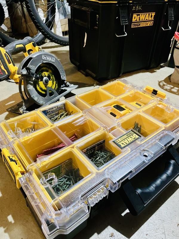 DEWALT TOUGH SYSTEM 2.0 - 10 Bin Deep Organizer