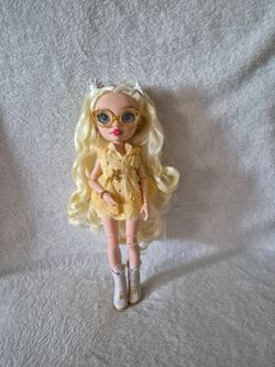 Rainbow High doll