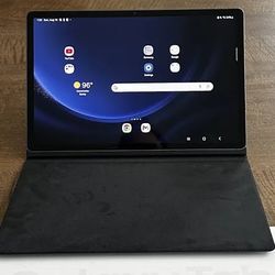 Samsung Galaxy S9+ Fe 5g 128gb Cellular & WiFi W/ S Pen & Keyboard Case (Trading)