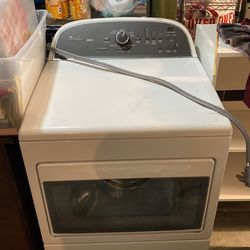 Whirlpool Cabrio electric dryer