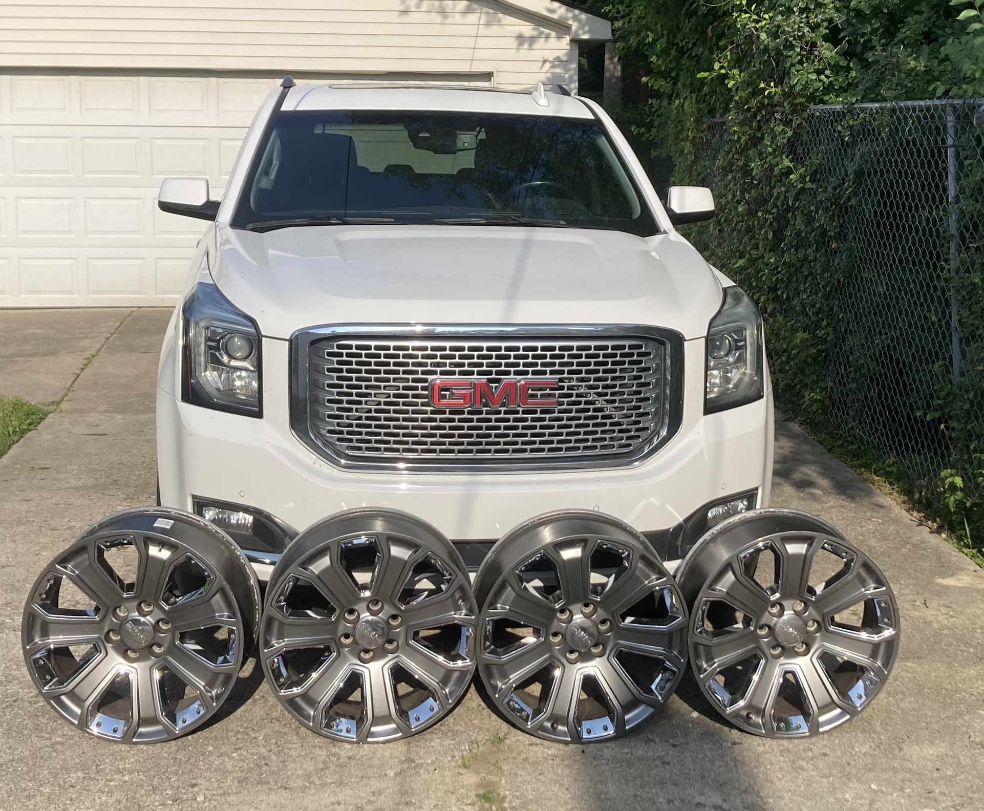 22 Inch GMC Rims For 2015 Yukon Denali