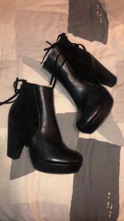 Booties with Fringe Size 8