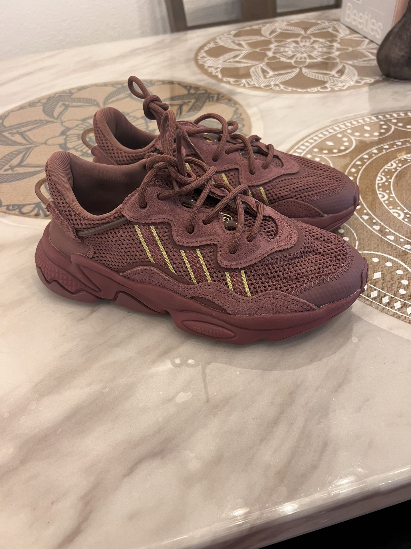 Adidas Ozweego Woman’s Burgundy