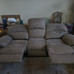 3-Seat Reclining Sofa