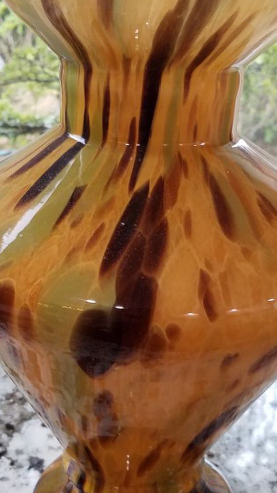 Italian Glass Vase - Excellent Condition