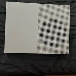 Xbox One S, In Perfect Condition, Used, Got Everything You Possibly Need