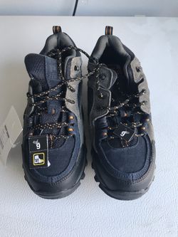 Timbaland steel toe shoes size 9 men