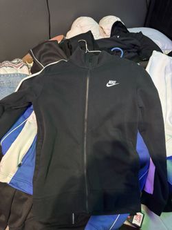 Black Nike Sweater 