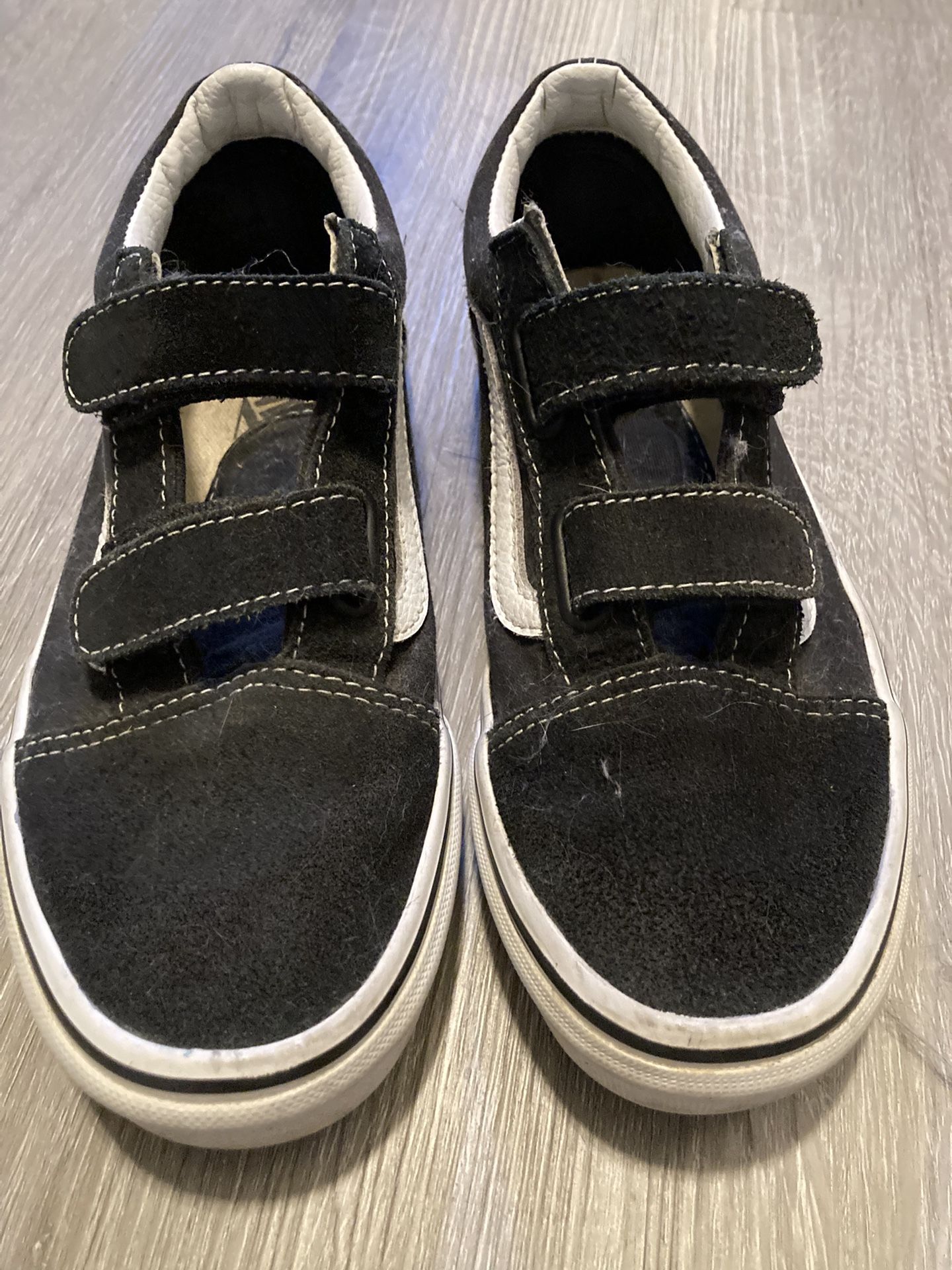 Vans Velcro Low Tops 4.5 In Juniors