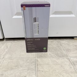 Beautiful brand new pendant light. (MUST SELL TODAY)