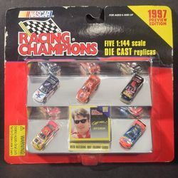 NASCAR Racing Champions Five 1:144 Scale Die-Cast Race Cars Jeff Gordon-1997