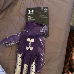 Football Gloves - Purple (NEW)