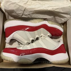 Jordan 11 Cherry Sz10 