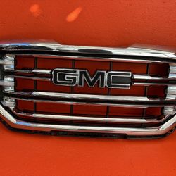 2016 2017 2018 GMC SIERRA FRONT GRILLE GRILL USED OEM (contact info removed)3